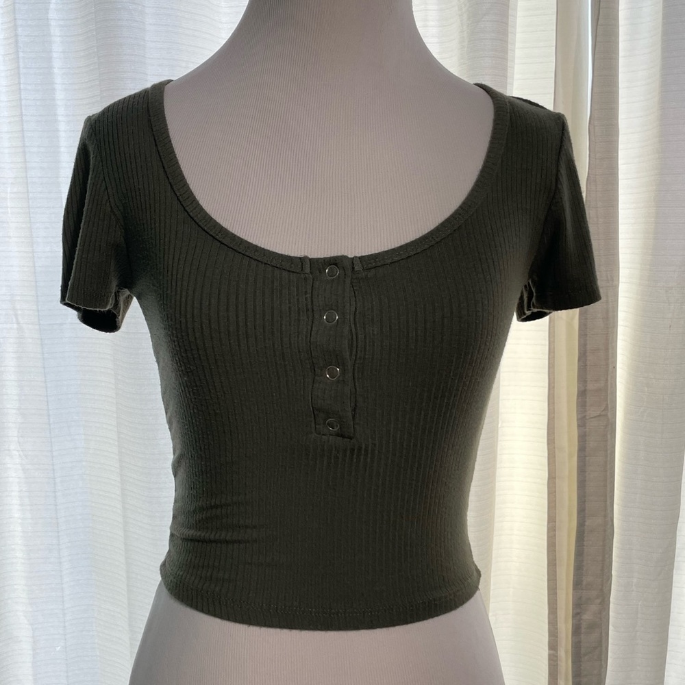 crop top